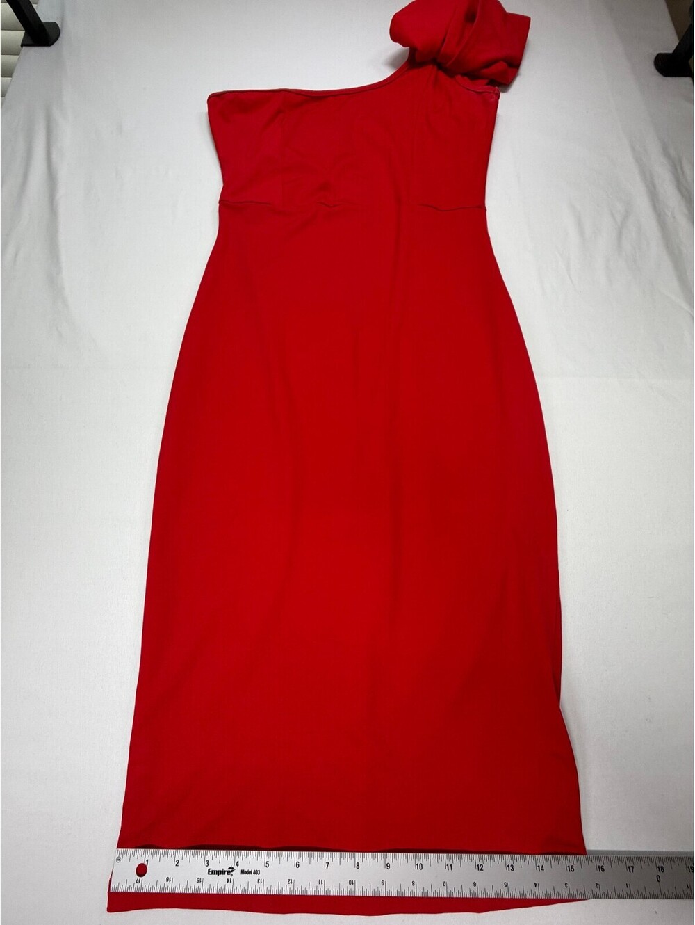 Mokoru Women's Sheath Dress One-Shoulder Ruffle Midi Solid Size Medium Red NWT - Picture 8 of 12
